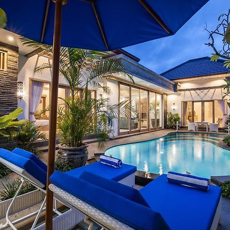 Ambermoon Villa 2 Seminyak Exteriér fotografie