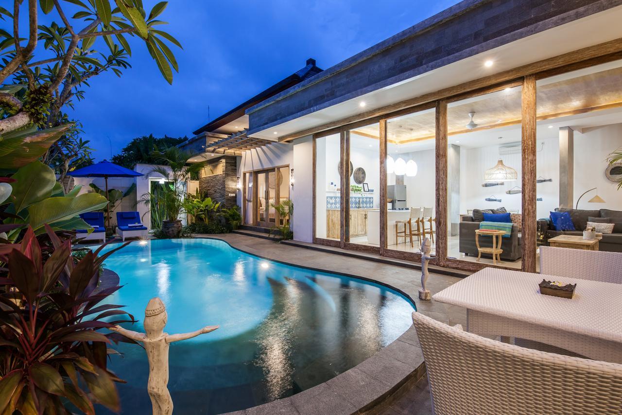 Ambermoon Villa 2 Seminyak Exteriér fotografie